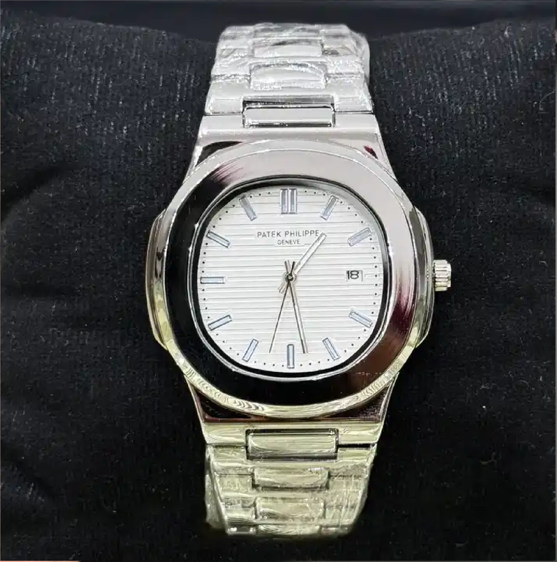 Patek Philippe white dial Watch for men's(premium quality)